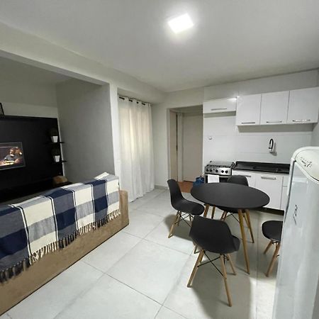 Casa Fundos Eco City 03 Simples E Confortavel Com 2 Quartos E Garagem Curitiba Exterior foto